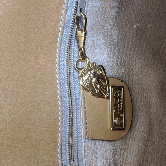 Gucci GG Vintage Sherry Crossbody bag - Picture 12 of 15